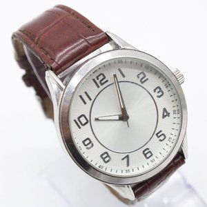 Classic Watch Men Silver Tone Stainless Steel Big Numbers Silver Dial Black Band